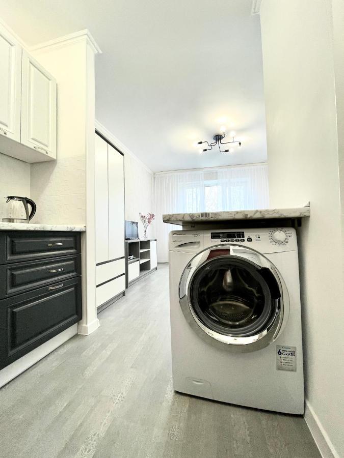 1-Комнатная Уютная Смарт Квартира-Студия Kiev Extérieur photo